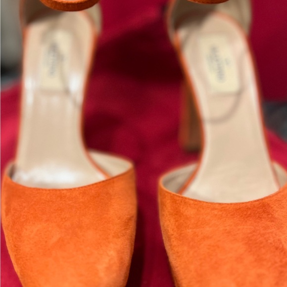 Valentino Rockstud shoe - Picture 2 of 5